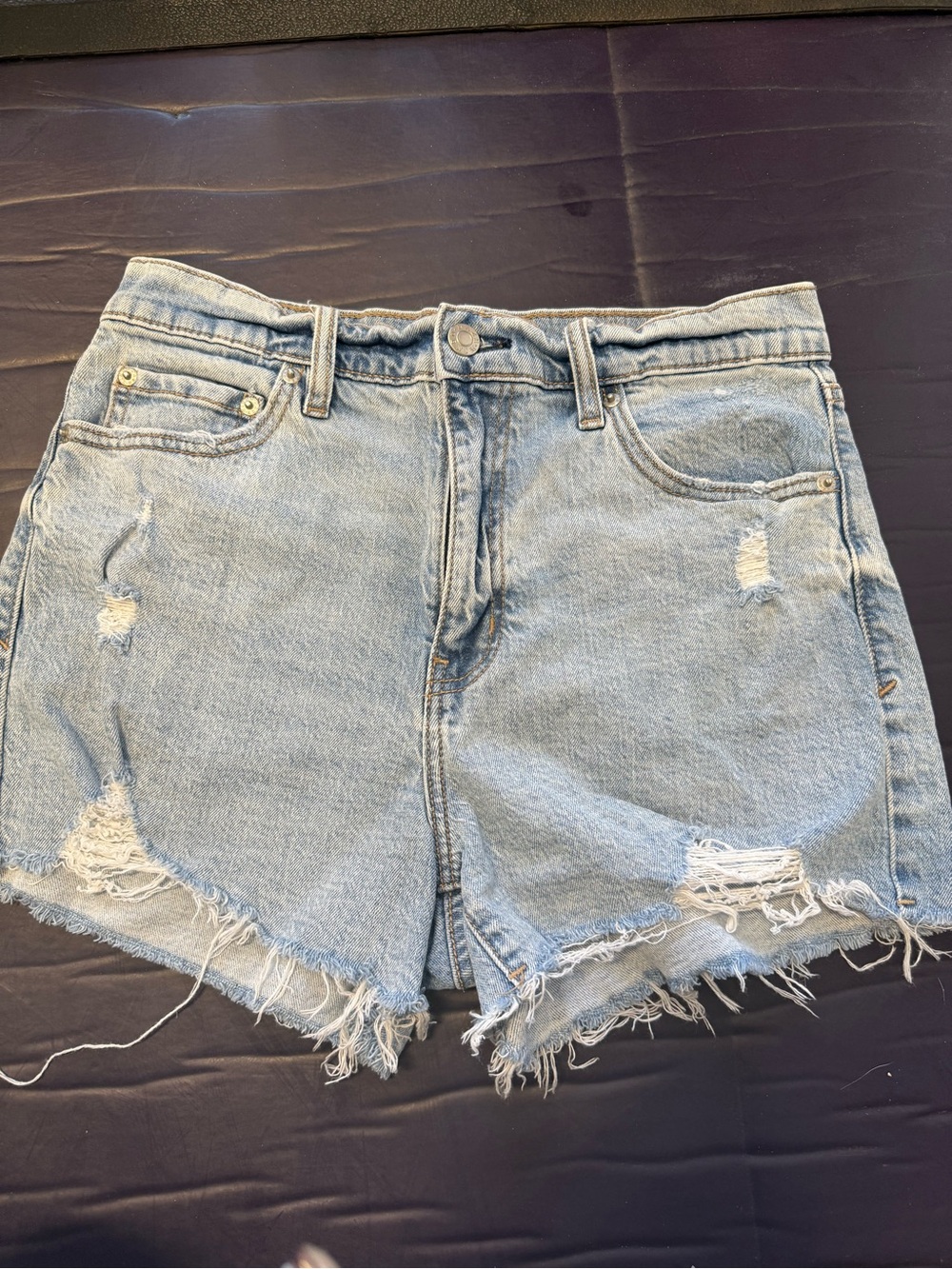 Women’s‎ Daze Frayed Light Blue Distressed Denim Shorts high rise size 27